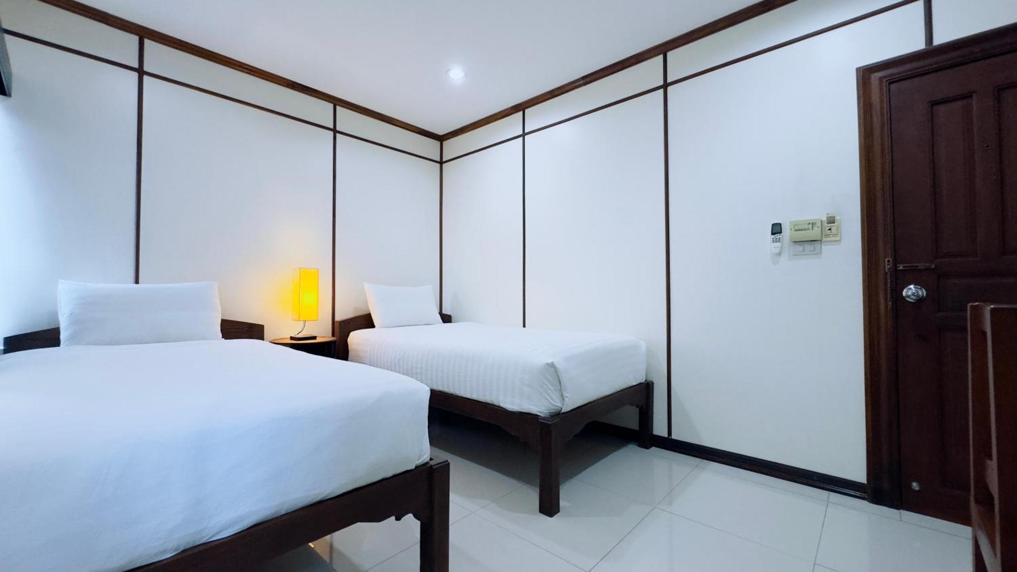 Ez House Hotel Szukhothaj Kültér fotó