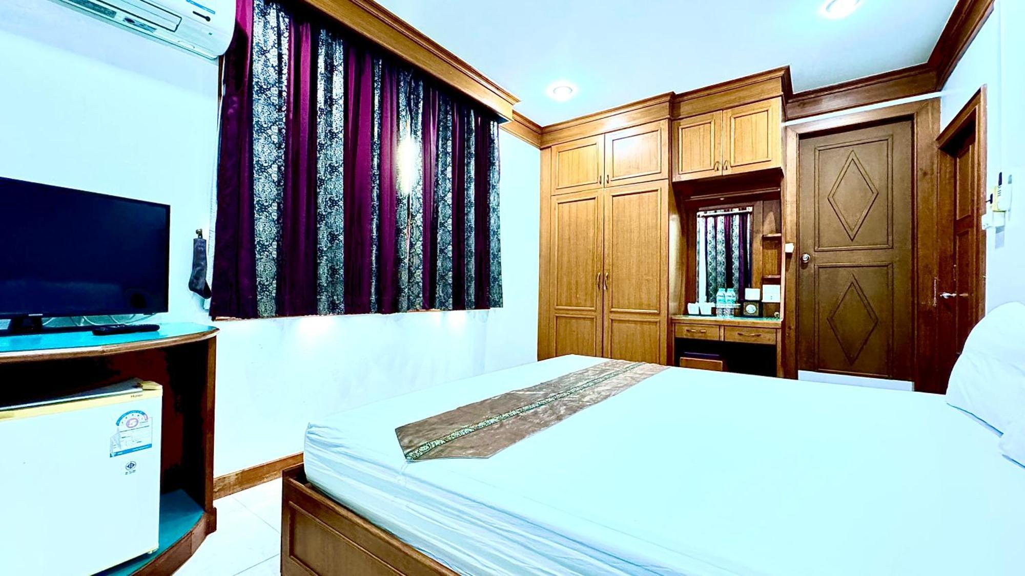 Ez House Hotel Szukhothaj Kültér fotó